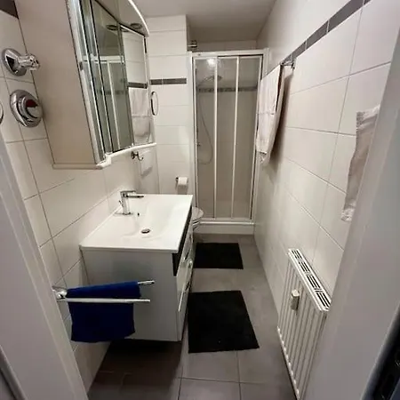 Apartamento Reinkommen Und Wohlfuehlen Meerane